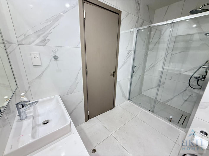 Image No.22-2 Bed Apartment for sale