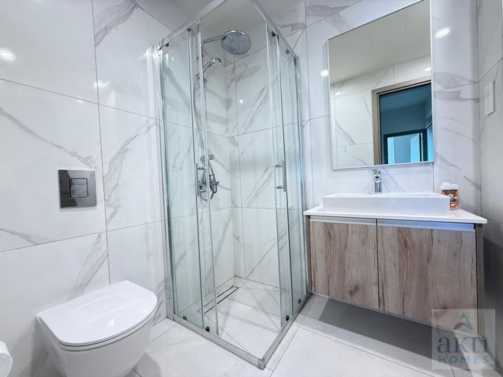 Image No.23-2 Bed Apartment for sale