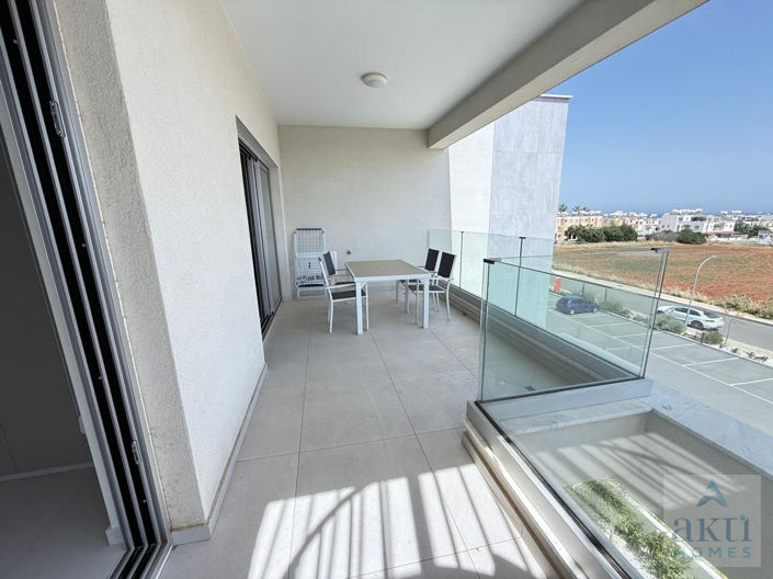 Image No.24-2 Bed Apartment for sale