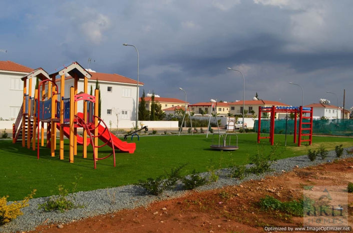 Image No.30-2 Bed Apartment for sale