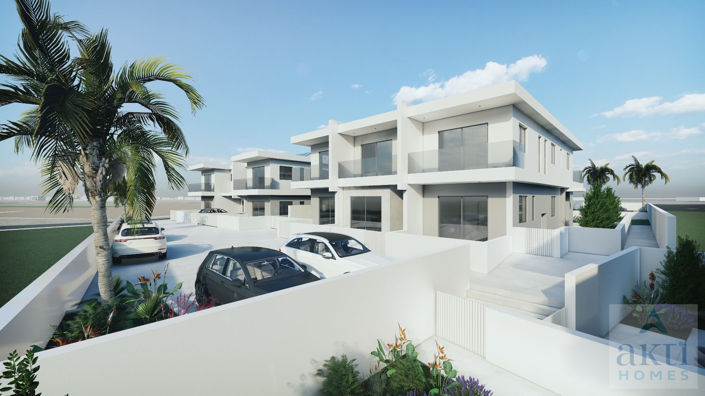 Image No.15-3 Bed Townhouse for sale