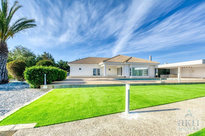 Image No.20-4 Bed Villa for sale