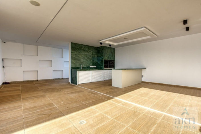 Image No.29-4 Bed Villa for sale