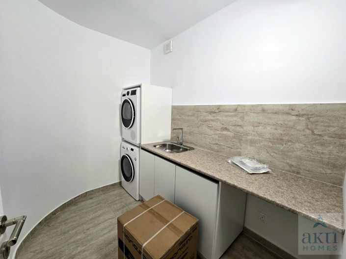 Image No.15-5 Bed Villa for sale