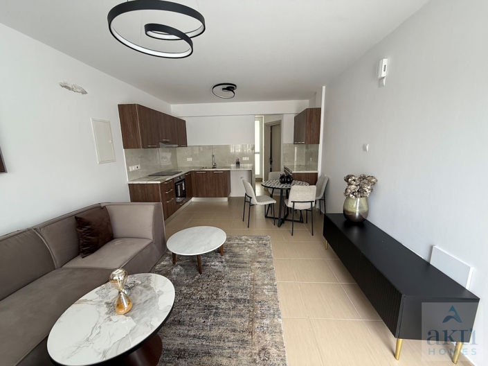 Image No.1-3 Bed Townhouse for sale