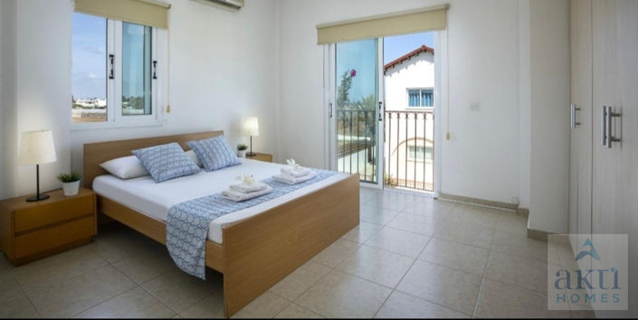 Image No.6-4 Bed Villa for sale