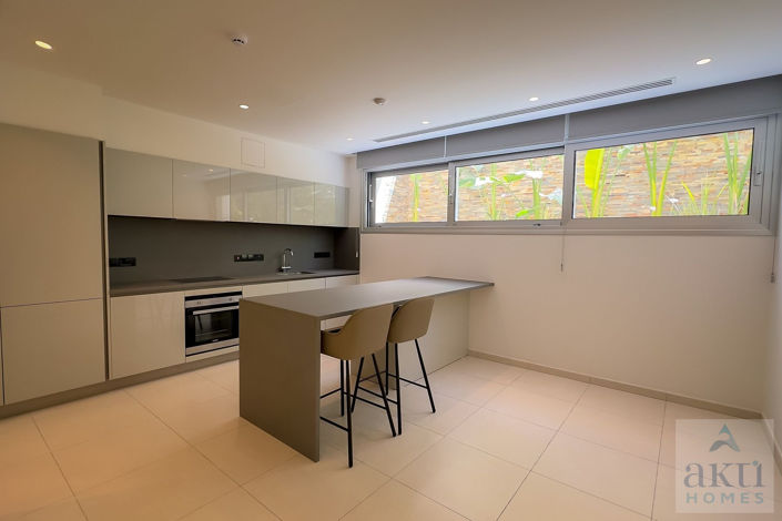 Image No.10-4 Bed Villa for sale