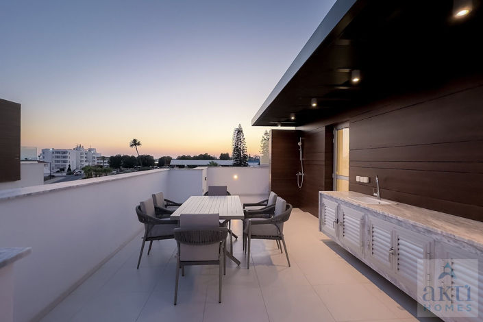 Image No.17-4 Bed Villa for sale