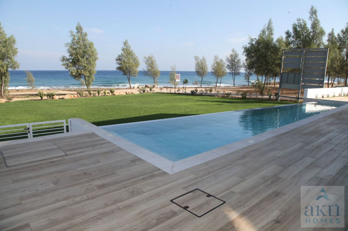 Image No.1-5 Bed Villa for sale