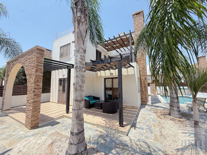 Image No.1-3 Bed Villa for sale