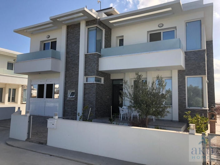 Image No.19-4 Bed Villa for sale