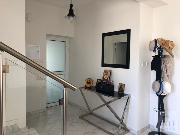 Image No.6-4 Bed Villa for sale