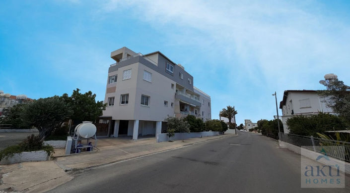 Deryneia, Apartment
