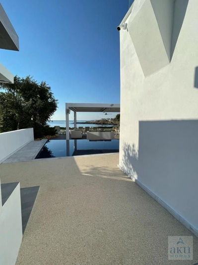 Image No.25-5 Bed Villa for sale