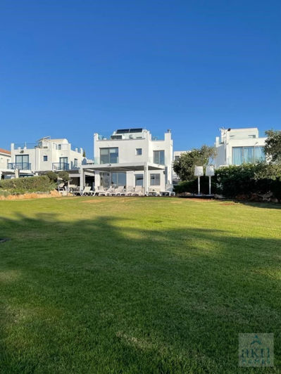 Image No.30-5 Bed Villa for sale