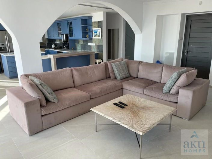 Image No.6-5 Bed Villa for sale