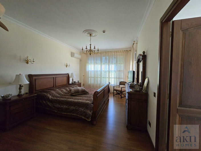 Image No.19-4 Bed Villa for sale