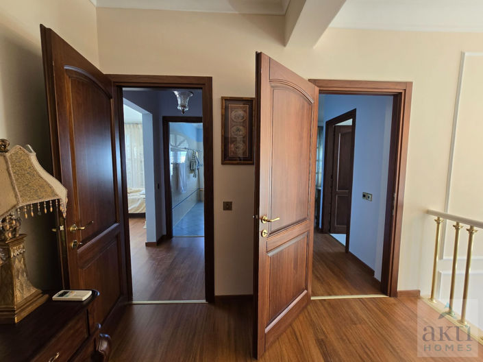 Image No.24-4 Bed Villa for sale