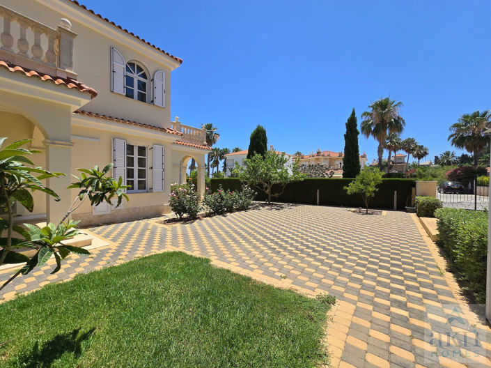 Image No.30-4 Bed Villa for sale