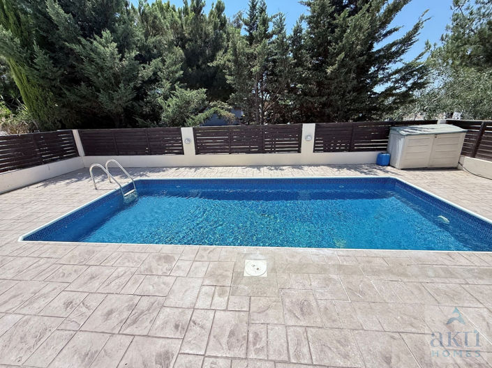 Image No.16-2 Bed Villa for sale