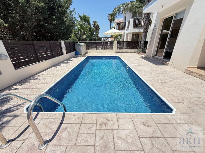 Image No.17-2 Bed Villa for sale