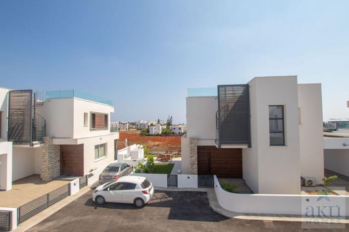 Image No.11-5 Bed Villa for sale