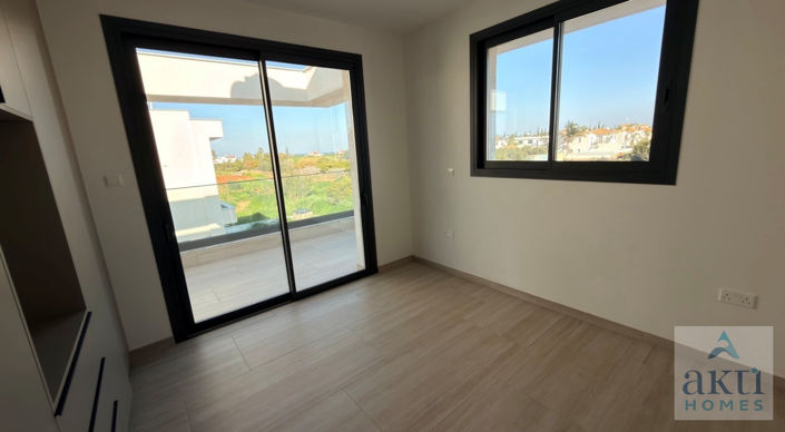 Image No.11-5 Bed Villa for sale