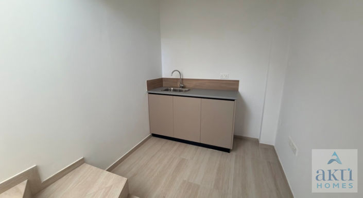 Image No.13-5 Bed Villa for sale