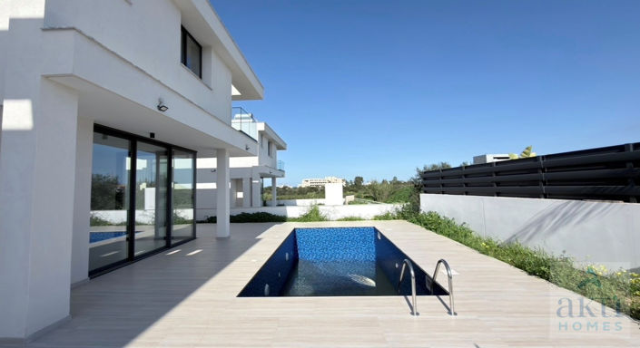 Image No.18-Villa de 5 chambres à vendre à Protaras