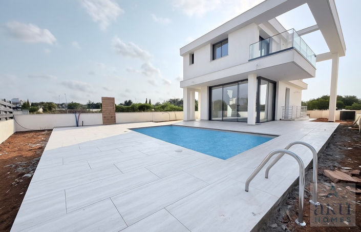 Image No.2-5 Bed Villa for sale