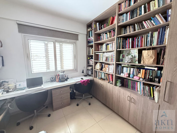 Image No.23-4 Bed Villa for sale