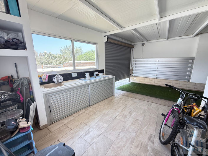 Image No.28-4 Bed Villa for sale