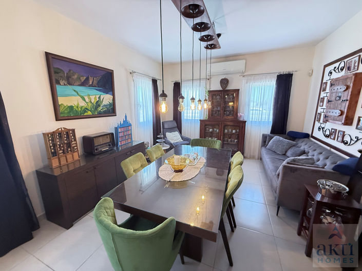 Image No.4-4 Bed Villa for sale