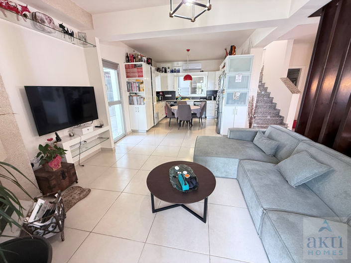 Image No.9-4 Bed Villa for sale