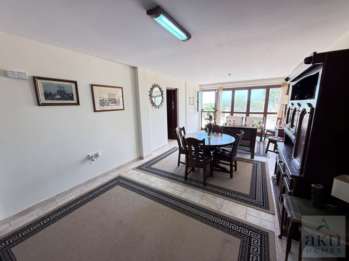 Image No.10-4 Bed Villa for sale