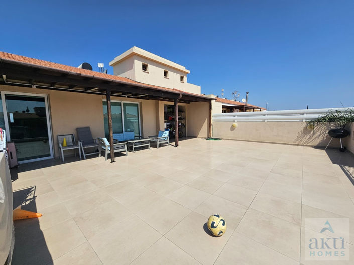 Image No.18-3 Bed Apartment for sale