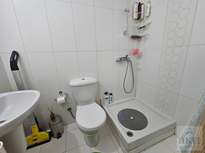 Image No.9-3 Bed Apartment for sale