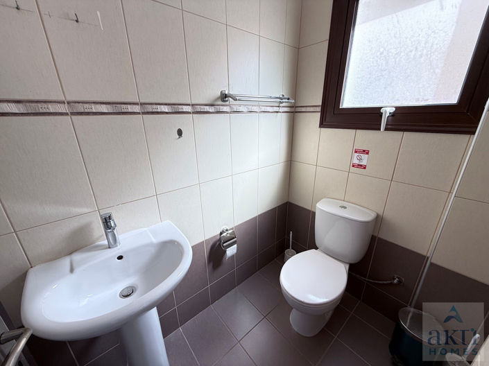 Image No.8-3 Bed Villa for sale