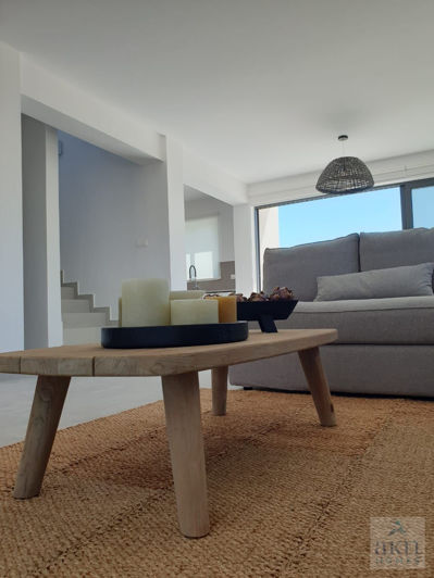 Image No.11-3 Bed Villa for sale