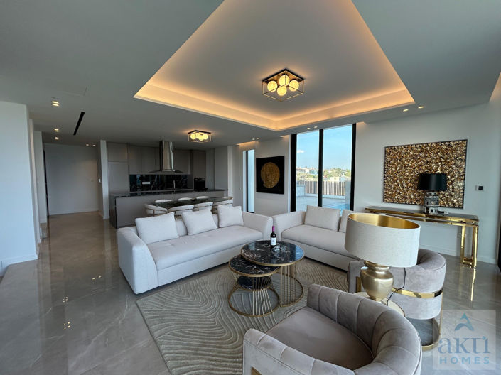 Image No.3-4 Bed Villa for sale