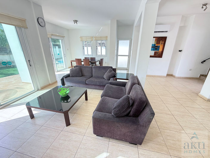 Image No.4-3 Bed Villa for sale