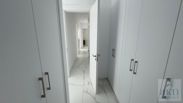 Image No.10-Villa de 4 chambres à vendre à Larnaca