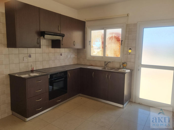 Image No.2-Villa de 3 chambres à vendre à Kapparis