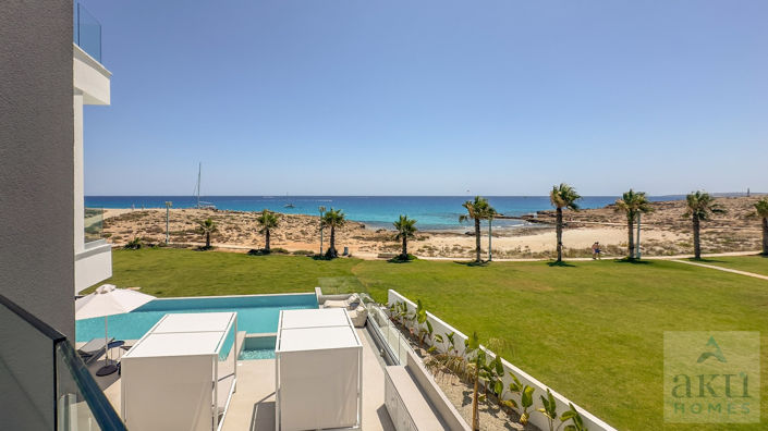 Image No.3-Villa de 4 chambres à vendre à Ayia Napa