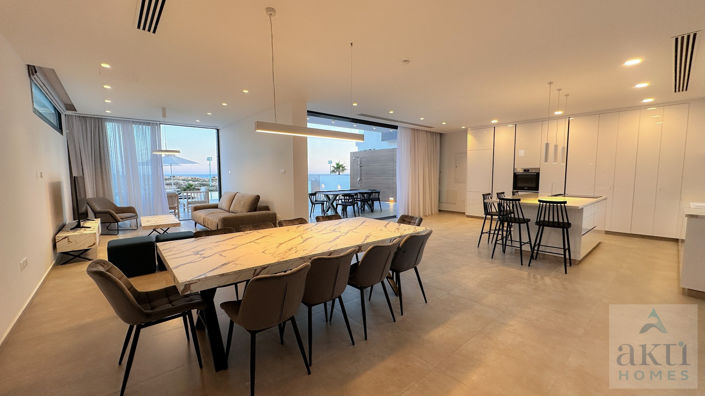 Image No.8-4 Bed Villa for sale