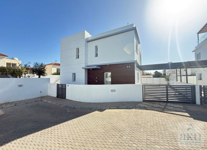 Image No.27-4 Bed Villa for sale