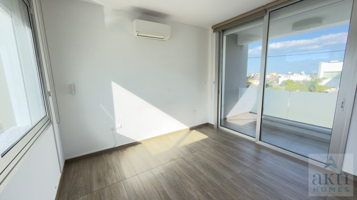 Image No.14-3 Bed Villa for sale