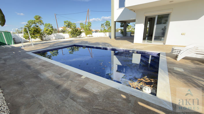 Image No.21-3 Bed Villa for sale