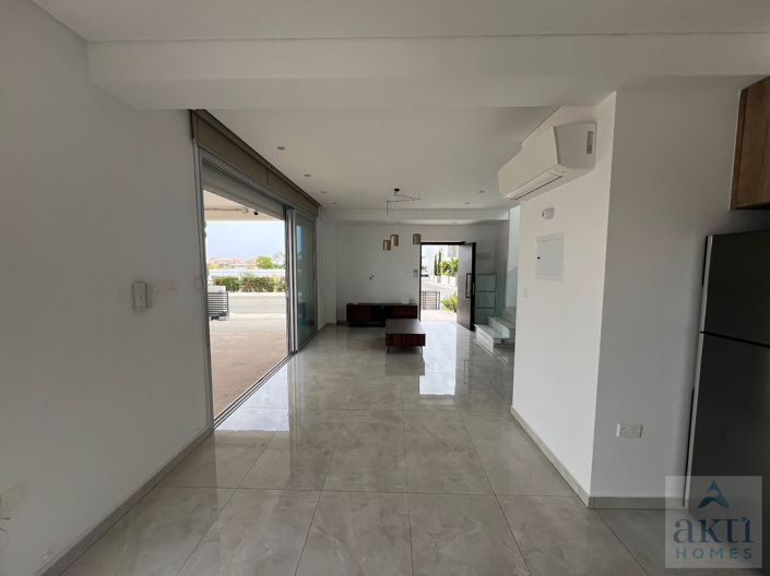 Image No.6-3 Bed Villa for sale