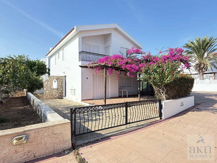 Image No.2-3 Bed Villa for sale